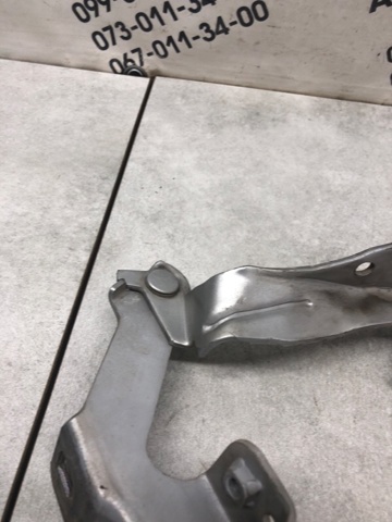 Завеса капота левая 654018H300 NISSAN