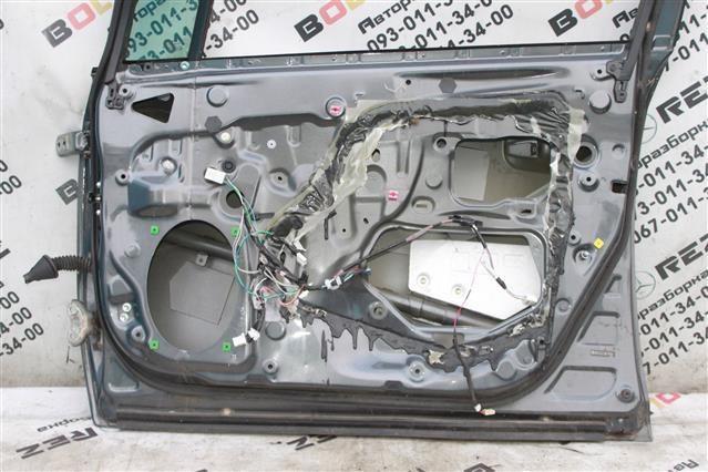 670010F011 TOYOTA Дверь передняя правая купить в Черновцы
