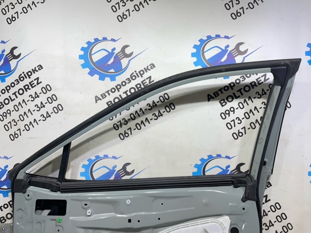 670010R090 TOYOTA Дверь передняя правая купить в Винница