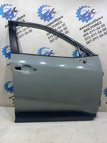 Пассажирская передняя дверь 670010R090 TOYOTA