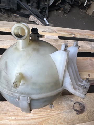 Навеска двери водителя (петли) 67450SWWE01ZZ HONDA
