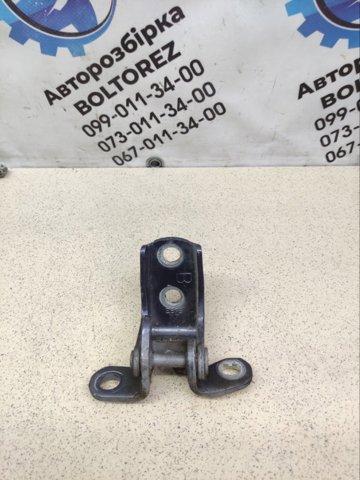 67920SWWE01ZZ Петля двери задней правой купить Киев
