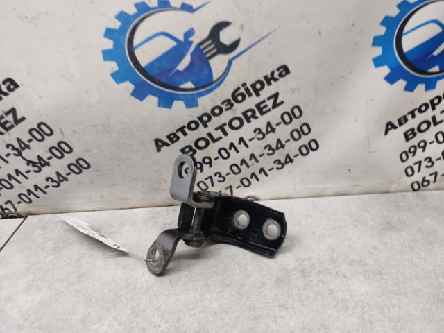 HONDA 67920SWWE01ZZ Петля двери задней правой в наличии Каменское