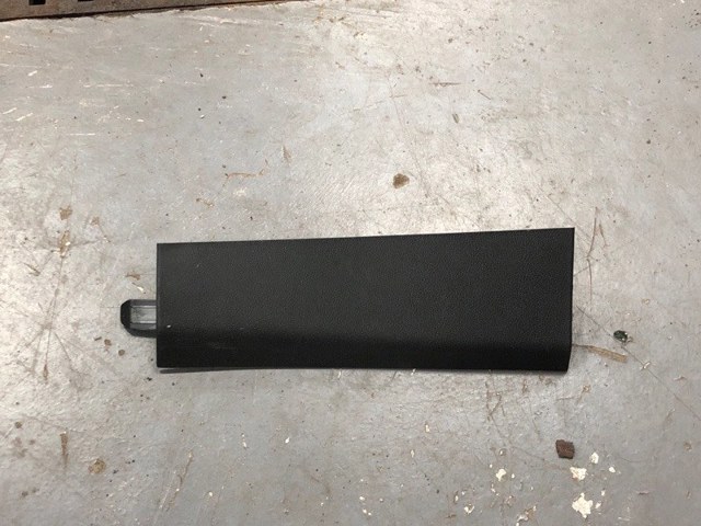 6810106190 TOYOTA Стекло двери передней правой купить в Львов