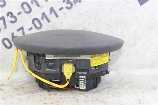 Стекло водительской двери 6810206190 TOYOTA