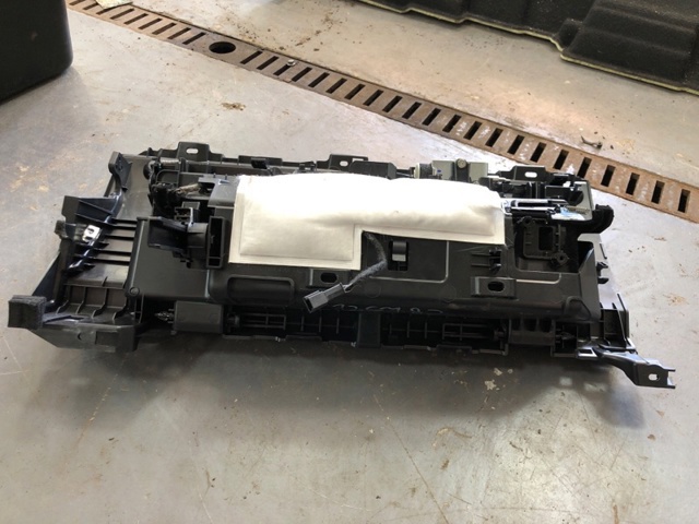 6810542020 TOYOTA Стекло багажника двери 3/5-й задней (ляды) купить в Одесса
