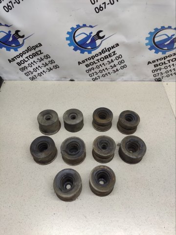 6812306220 TOYOTA Стекло-форточка двери задней правой купить в Ужгород