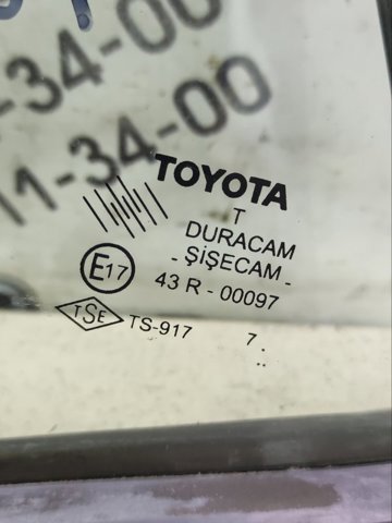TOYOTA 6812402170 Стекло-форточка двери задней левой в наличии Ирпень
