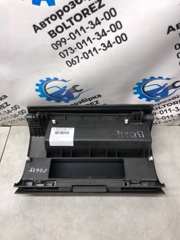 68510EQ400 NISSAN купить в Ровно