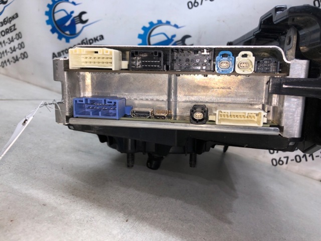 6863042020 TOYOTA Ограничитель открывания двери задний купить в Львов