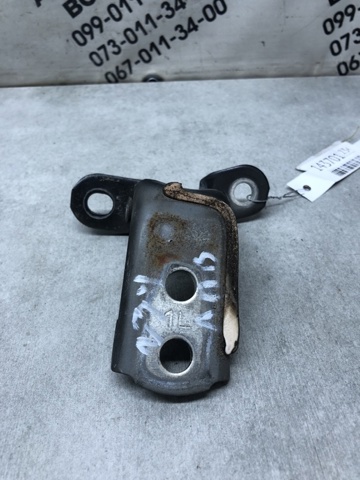 6872012151 TOYOTA Петля двери передней левой купить в Днепр