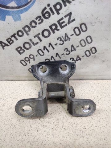 6873033021 TOYOTA Петля двери передней правой купить в Днепр