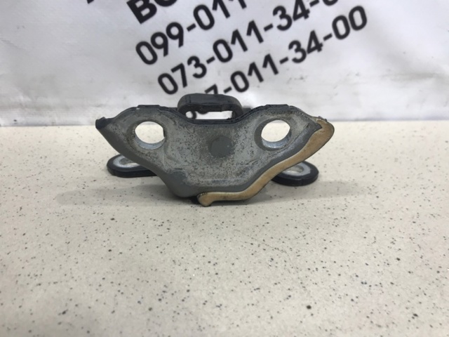 687600H010 TOYOTA Петля двери задней левой купить в Кривой Рог