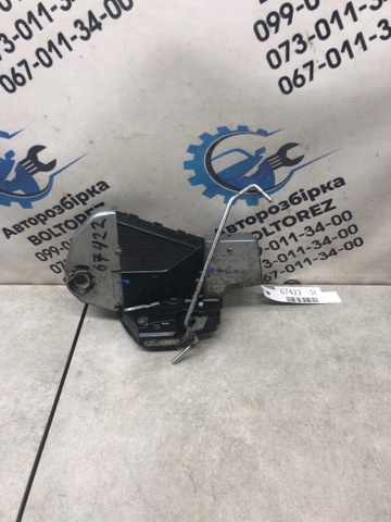 Замок крышки багажника 6911042130 TOYOTA