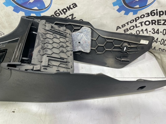 6935002080 TOYOTA Замок багажника купить в Сумы