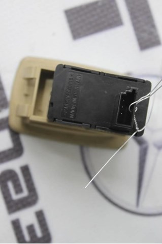 6945876 BMW Кнопка включения мотора стеклоподъемника задняя правая купить в Полтава