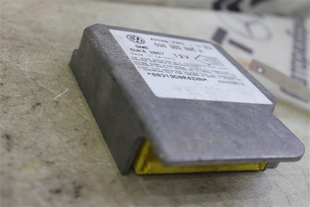 6Q0909605A Модуль-процессор управления подушкой безопасности (ЭБУ AIRBAG) купить Черновцы