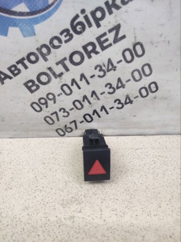 Кнопка аварийки 6Q0953235A VAG