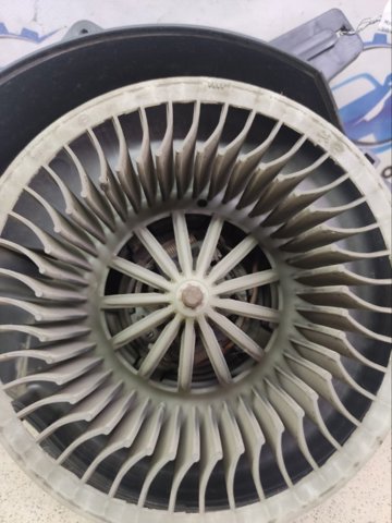 VAG 6Q1820015H Мотор вентилятора печки (отопителя салона) в наличии Николаев