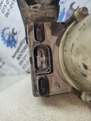 VAG 6R0423156C Насос ГУР в наличии Черкассы