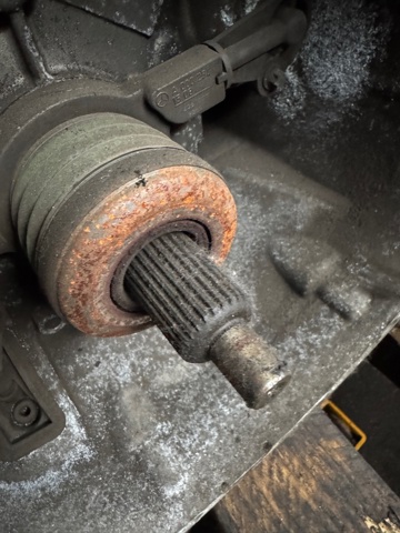 716633 MERCEDES КПП купить в Кривой Рог