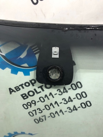 727121653R RENAULT Лобовое стекло купить в Каменское