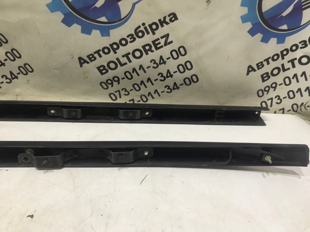 738208H610 NISSAN Рейлинг крыши правый купить в Кривой Рог