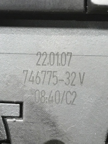 VAG 74677532 в наличии Ровно