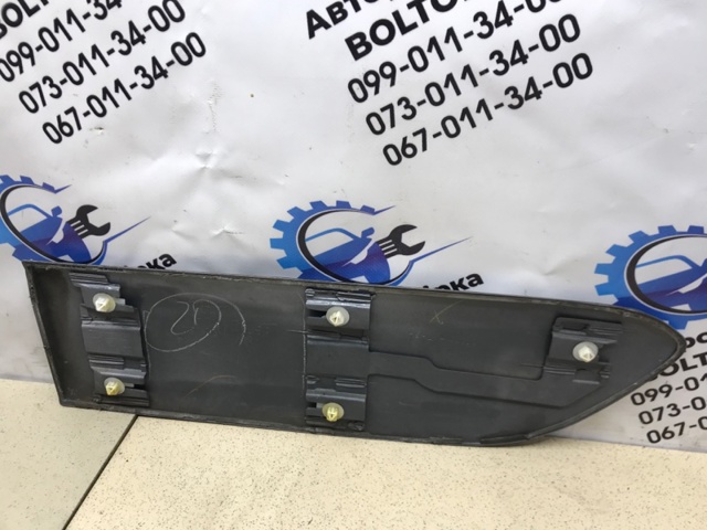 TOYOTA 7574142060 Молдинг двери задней правой в наличии Чернигов