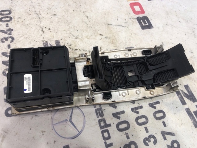 HONDA 75810SWWE000 в наличии Украина