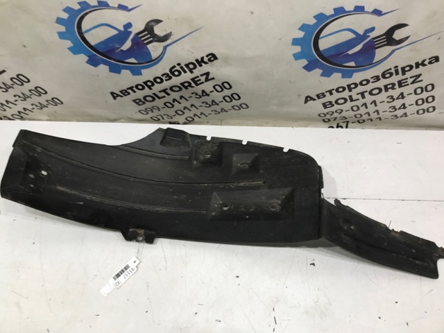 Подкрылок задний левый 76766EB300 NISSAN