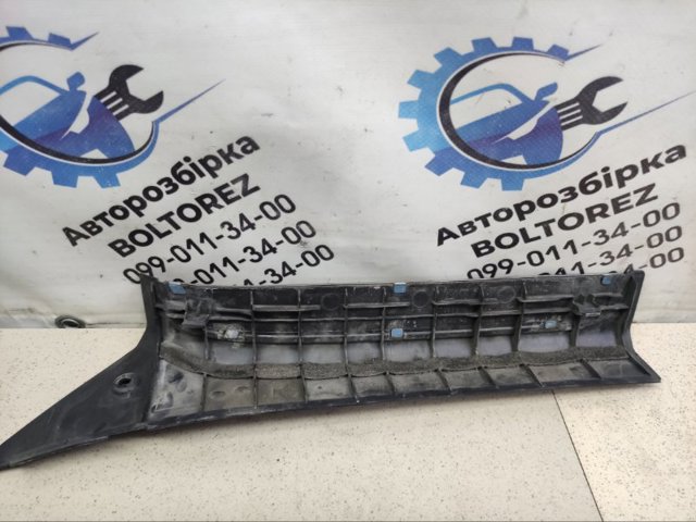 NISSAN 76899CG000 в наличии Житомир