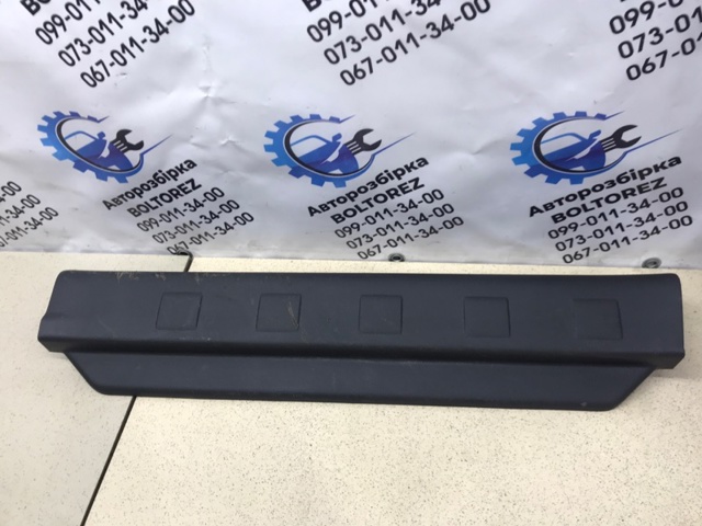 Накладка дверного порога внутренняя, передняя левая 76952JG00A NISSAN