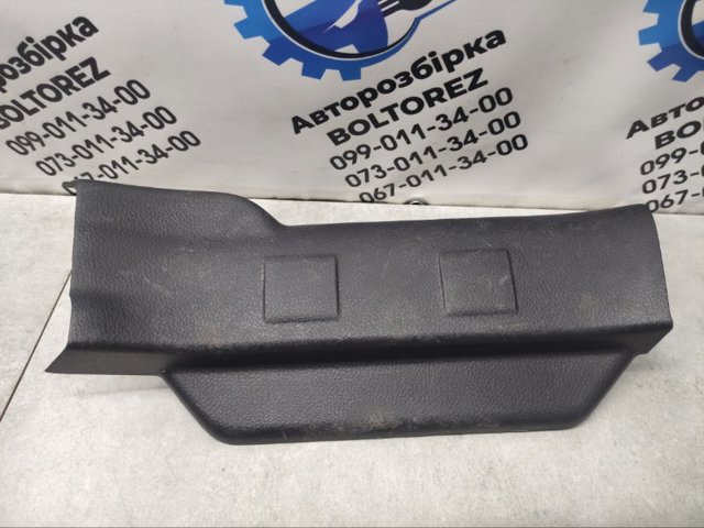 Облицовка порога внутренняя, задняя правая 76953JG00A NISSAN
