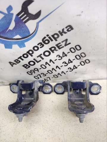 RENAULT 7701206970 Петля двери задней правой в наличии Каменское