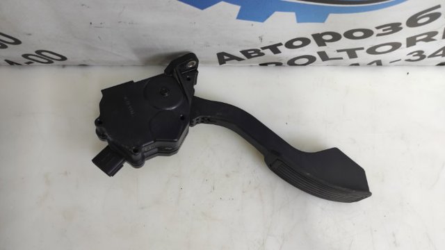 TOYOTA 7811042010 Педаль газа в наличии Одесса