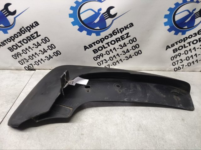 NISSAN 78813JG000 Брызговик задний левый в наличии Украина