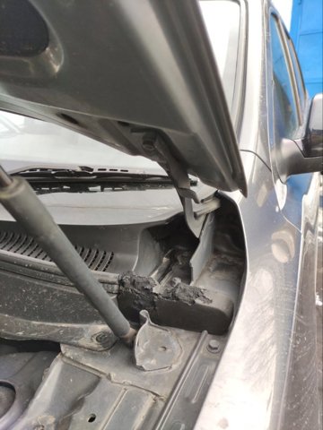 HYUNDAI 791102B000 Петля капота левая в наличии Кривой Рог