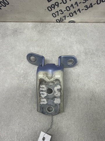 Петля передней двери правая 7932007000 HYUNDAI