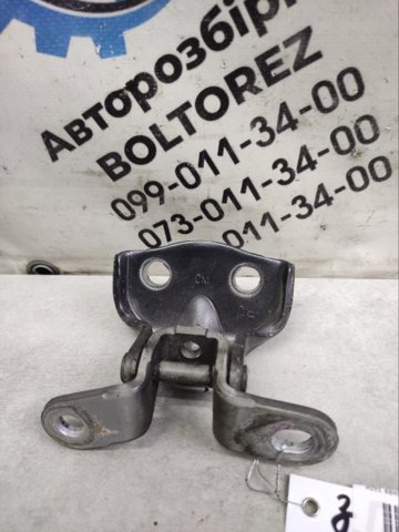 Петля задней правой двери 793402B000 HYUNDAI