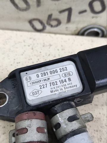 79390C1010 Ограничитель открывания двери передний правый купить Львов