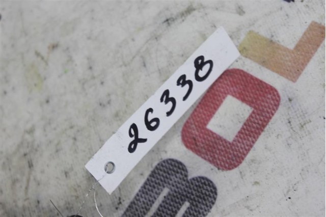 Кронштейн передней панели левый 7L0805733 PORSCHE