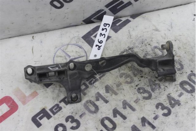 7L0805734 VAG Кронштейн передней панели правый купить в Тернополь