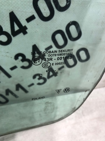 7L0845201F VAG Стекло двери передней левой купить в Запорожье