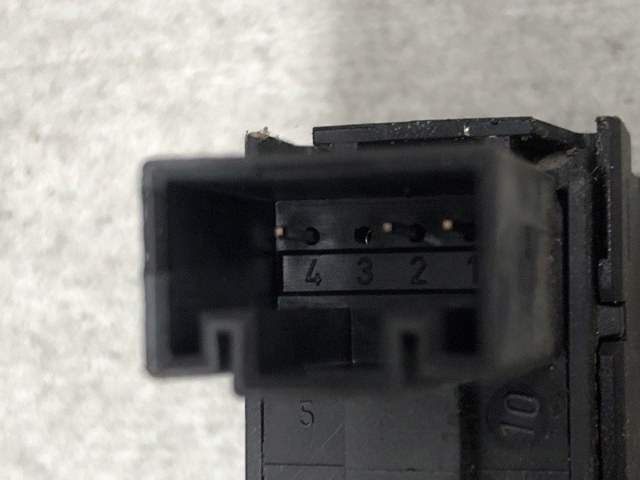 7L6959851C VAG купить в Каменское