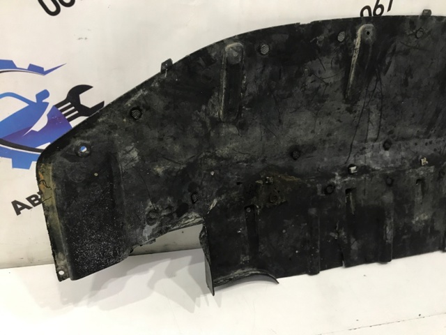 7L8825285 VAG Защита двигателя передняя купить в Житомир