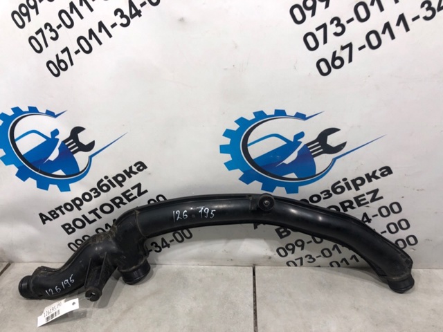 Патрубок интеркуллера 7P0145792 VAG