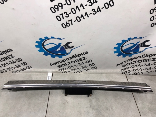 7P0863459F5R5 VAG Облицовка задней панели багажника купить в Чернигов
