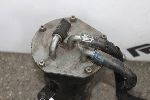 VAG 7P6127401 Корпус топливного фильтра в наличии Днепр