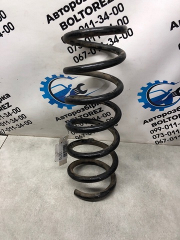 Пружина задняя 7P6511115AD VAG